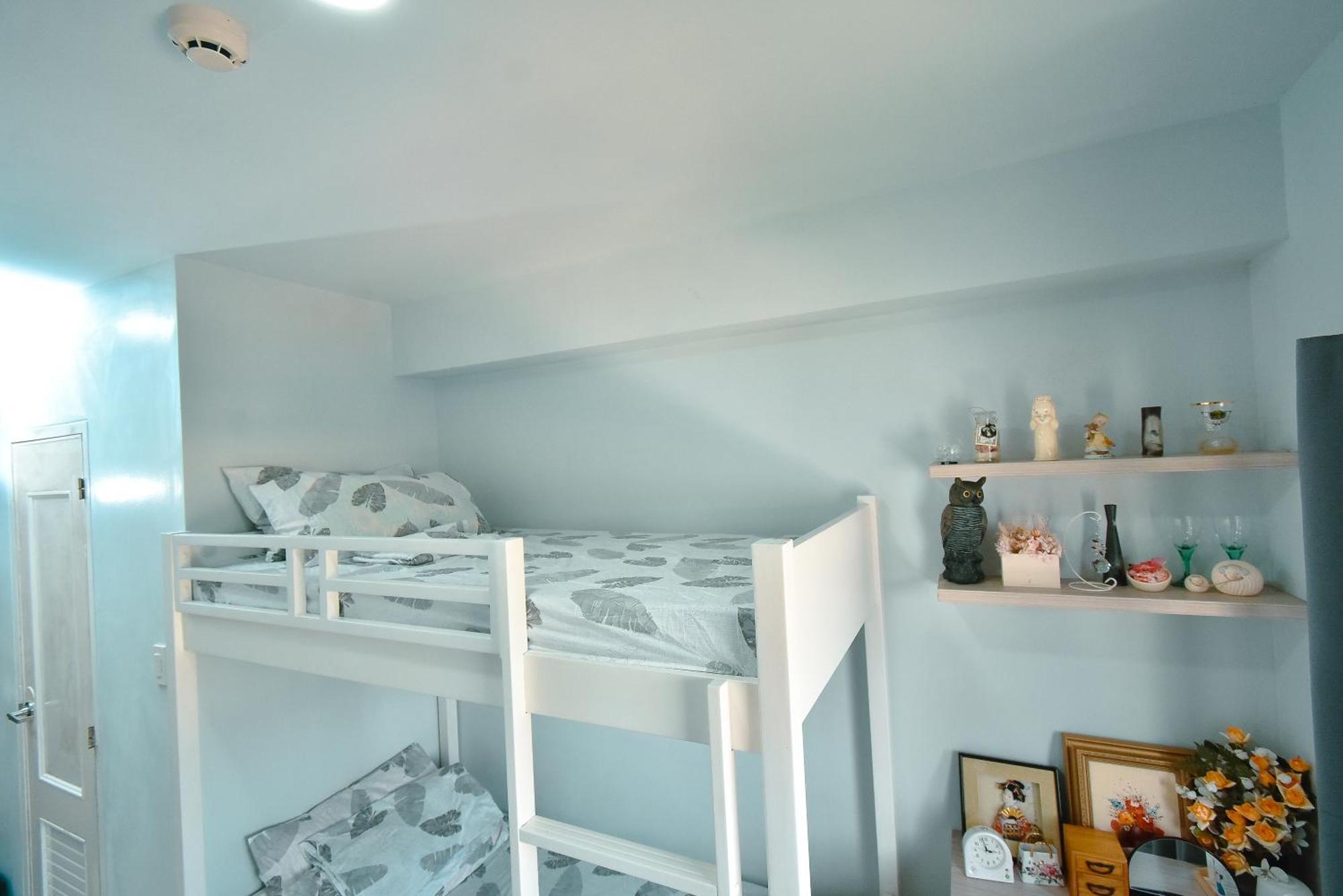 Апарт отель Cozy Unit With Free Pool, Netflix & Wifi In Alabang Crq3 Muntinlupa City Экстерьер фото